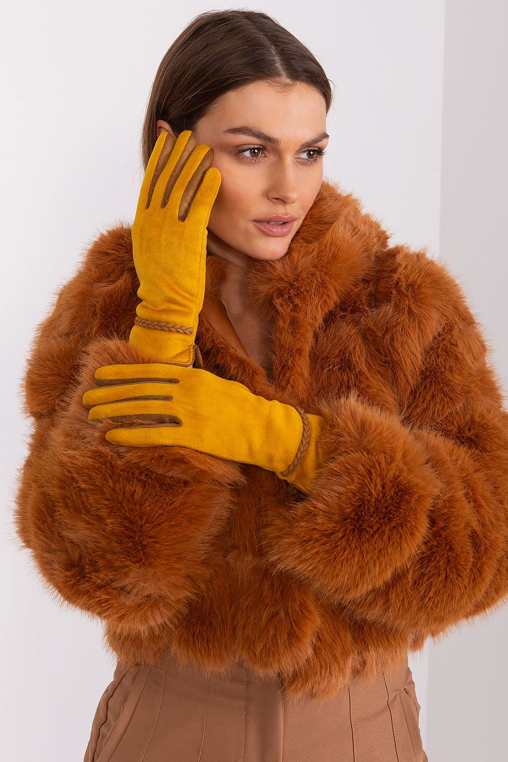  Rukavice  model 189535 AT 
