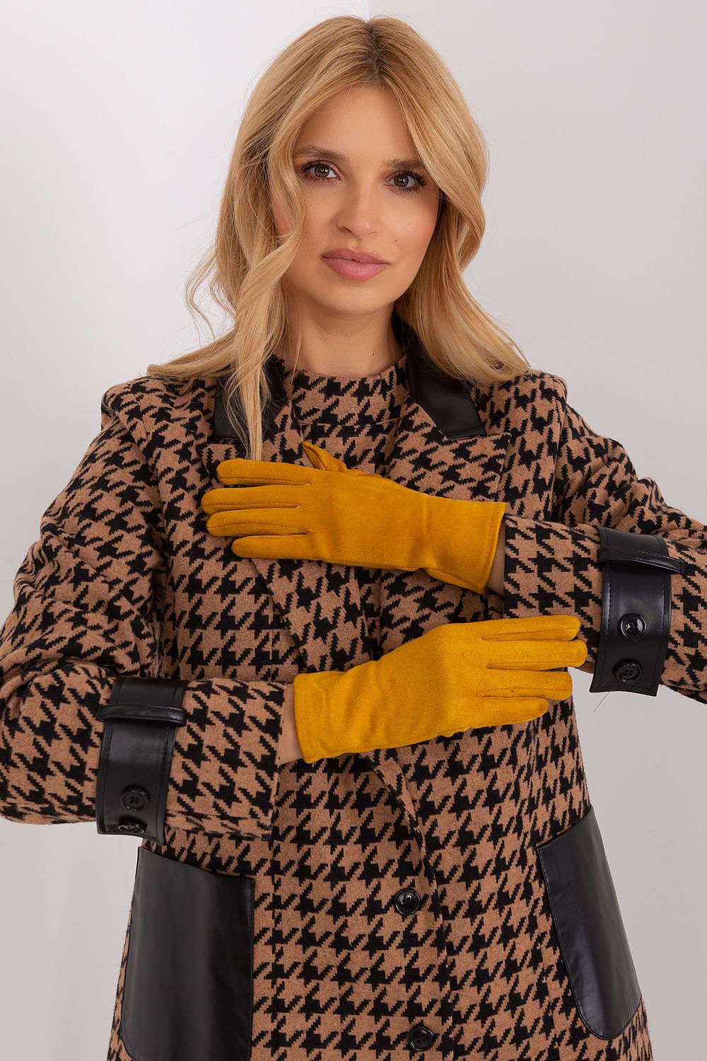  Rukavice  model 190826 AT 