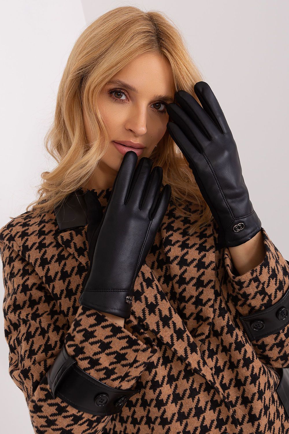  Rukavice  model 190843 AT 