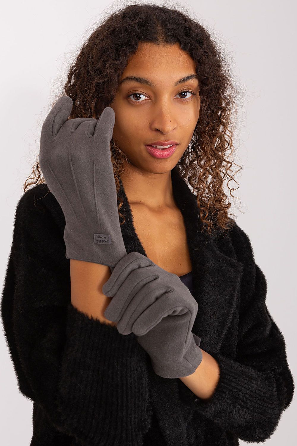  Rukavice  model 191095 AT 
