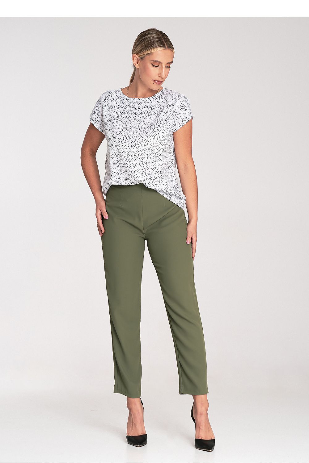  Halenka  model 201431 Figl 