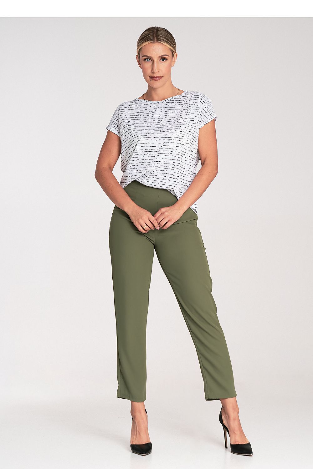  Halenka  model 201432 Figl 