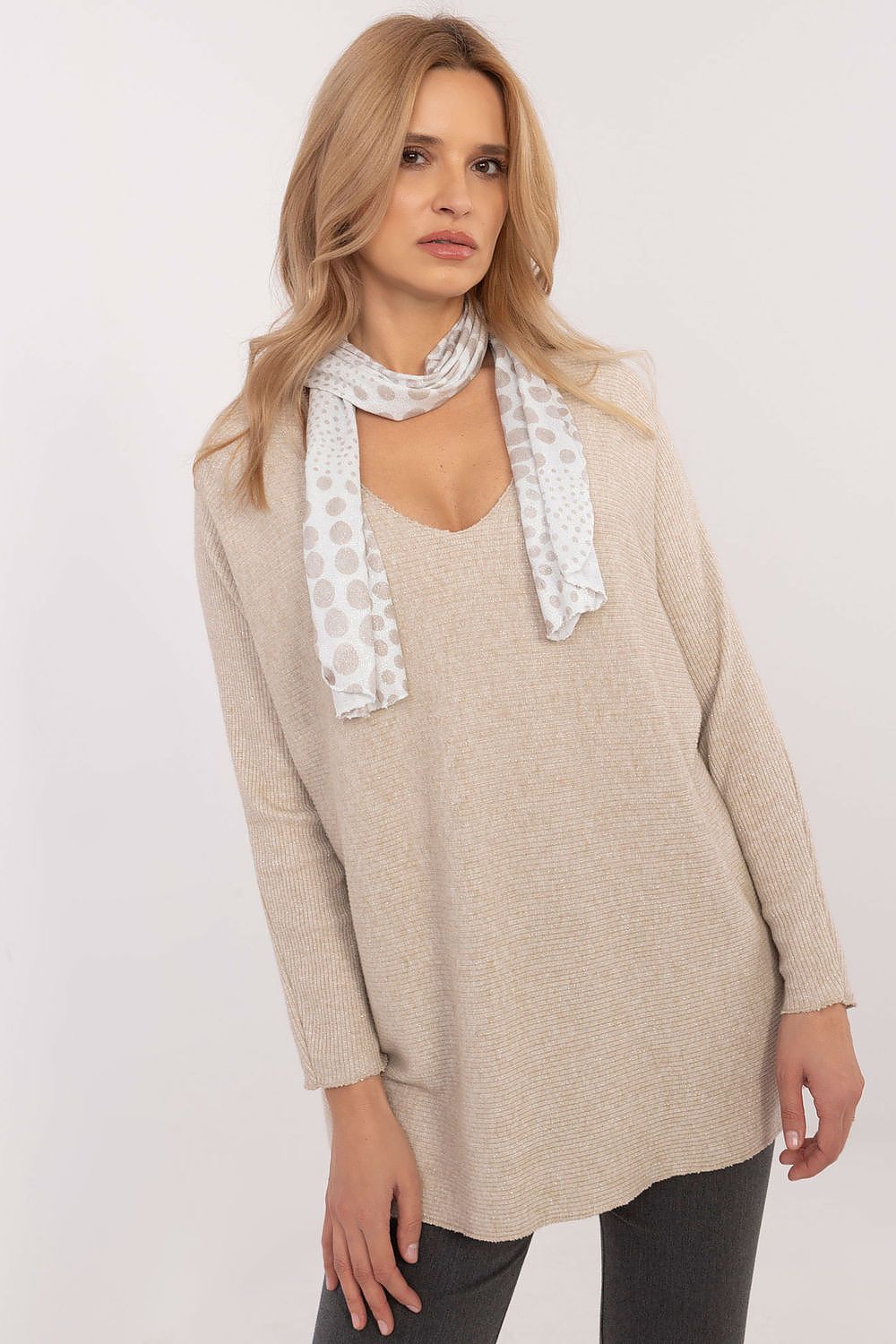  Svetr  model 203743 Italy Moda 
