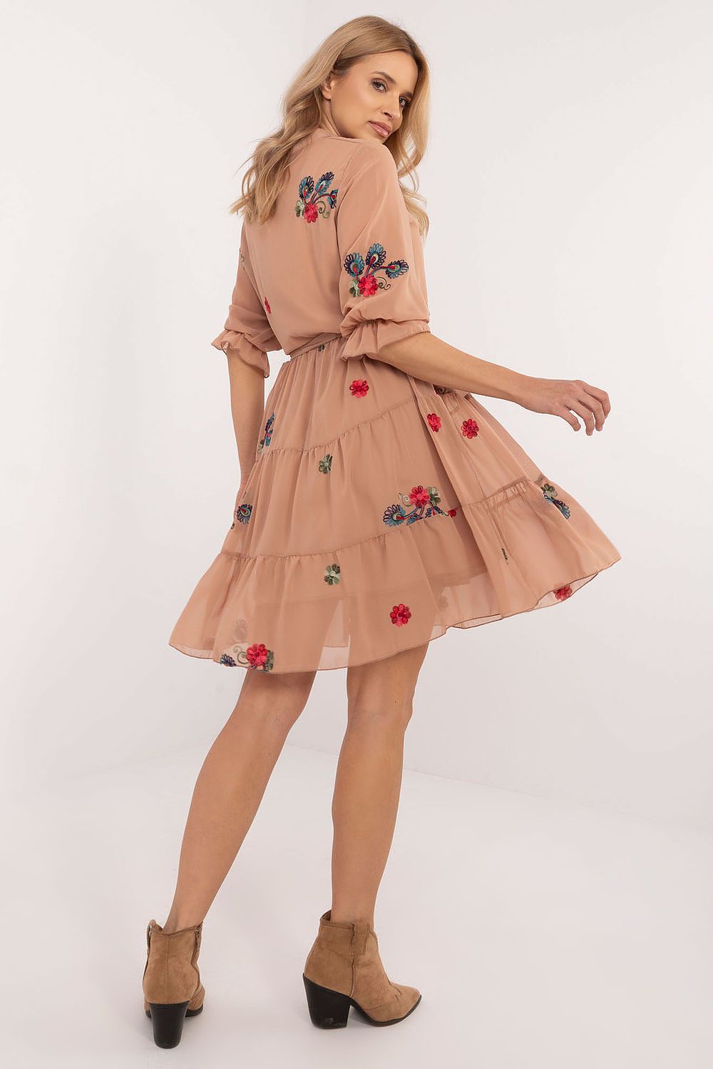  Denní šaty model 203866 Lakerta 