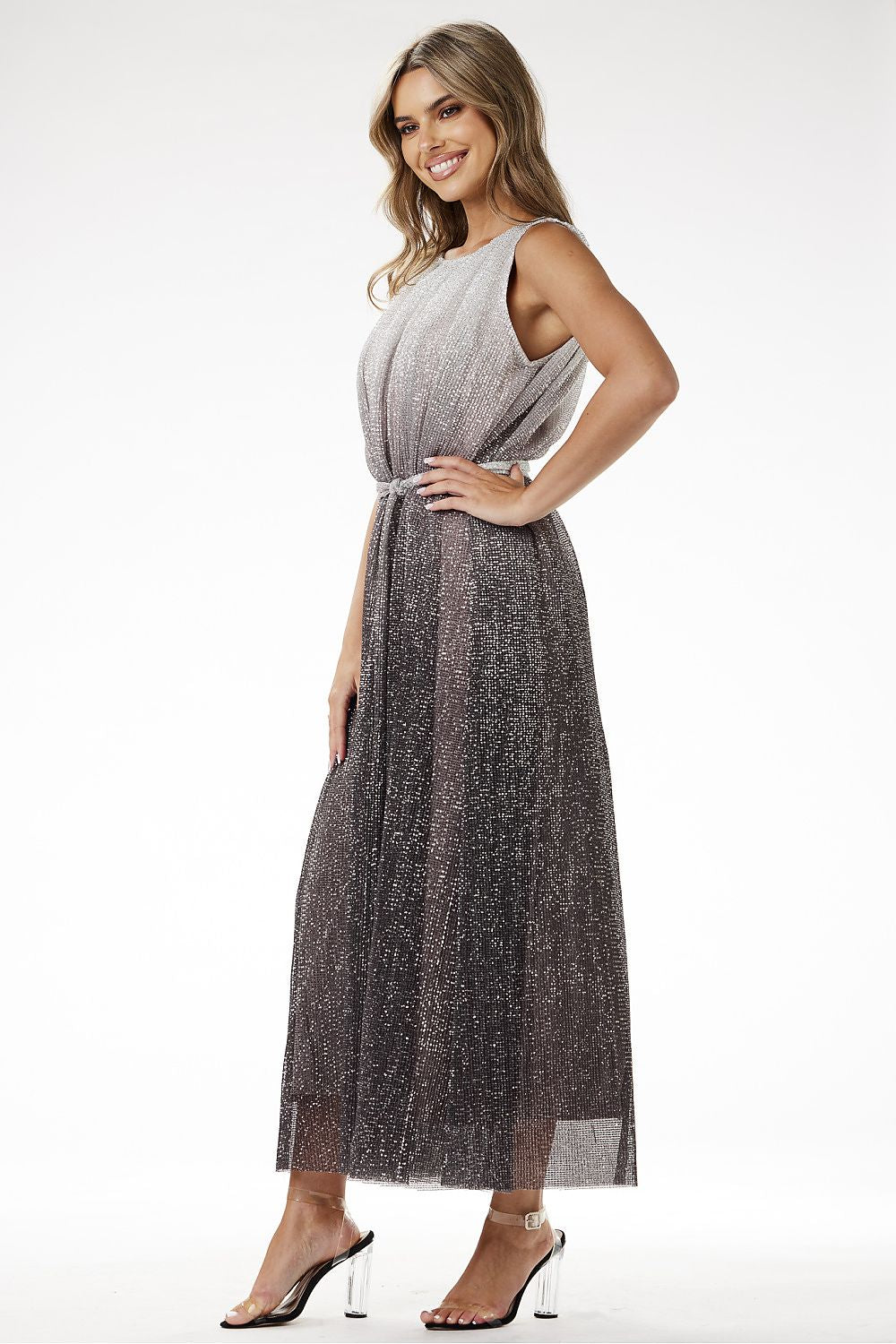  Dlouhé šaty  model 204239 awama 