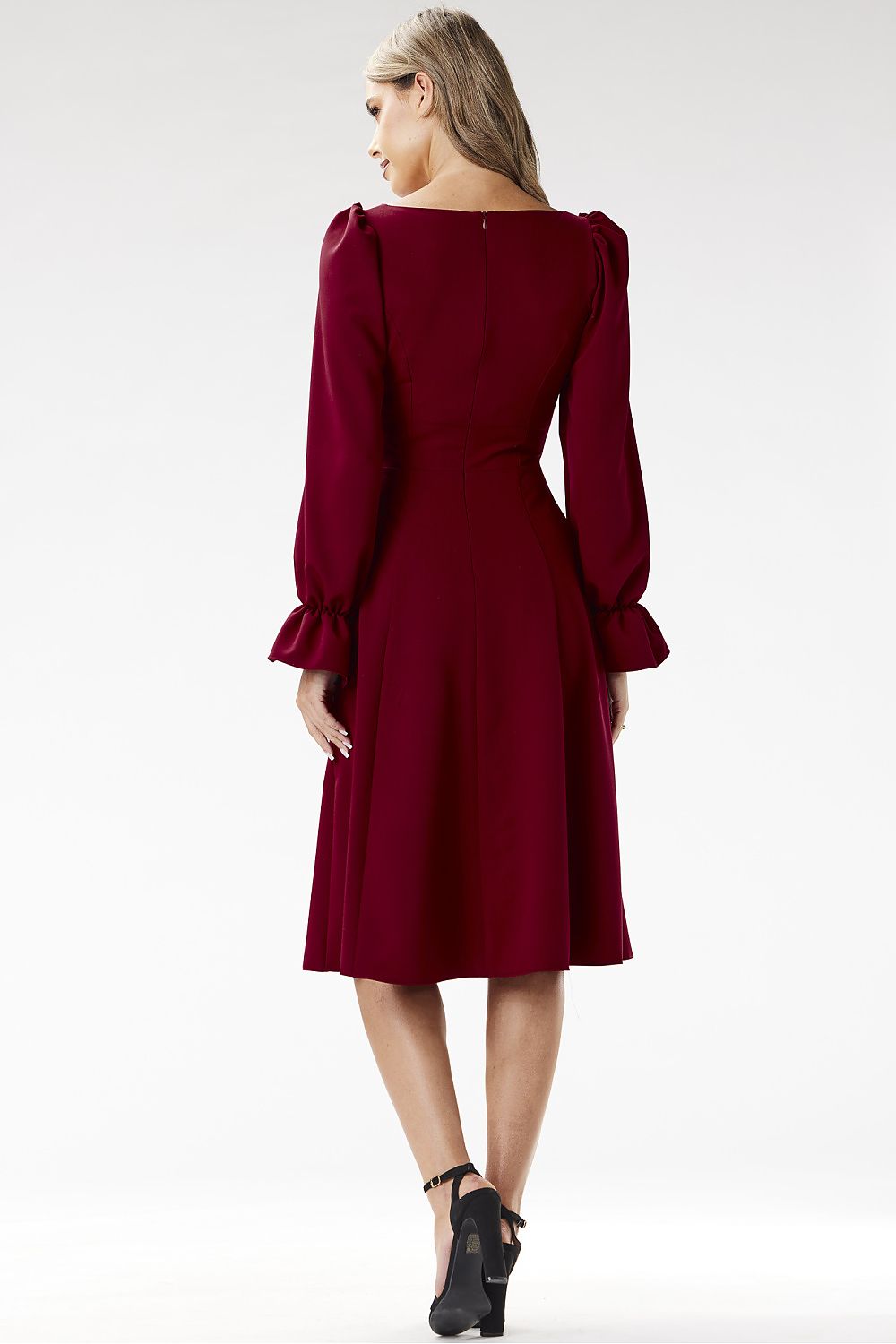  Společenské šaty  model 204267 awama 