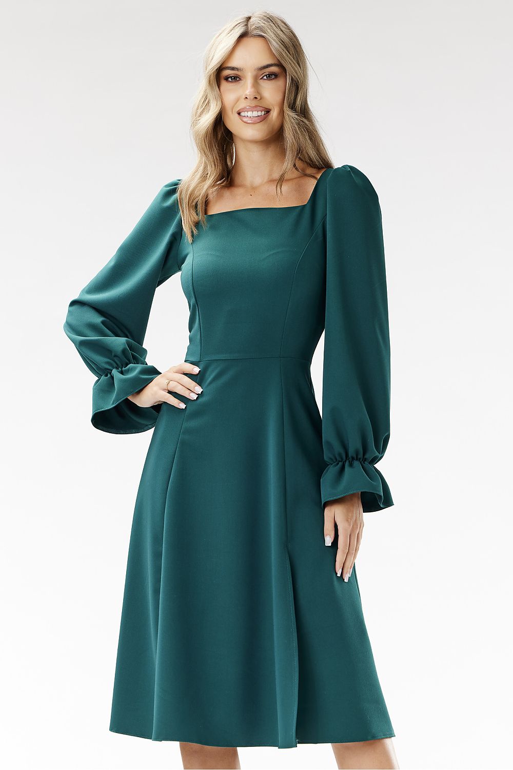  Společenské šaty  model 204268 awama 