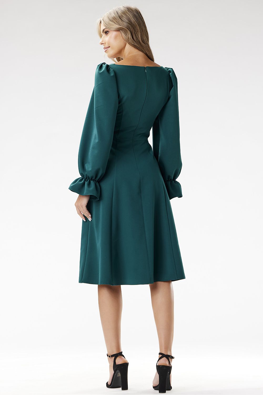  Společenské šaty  model 204268 awama 