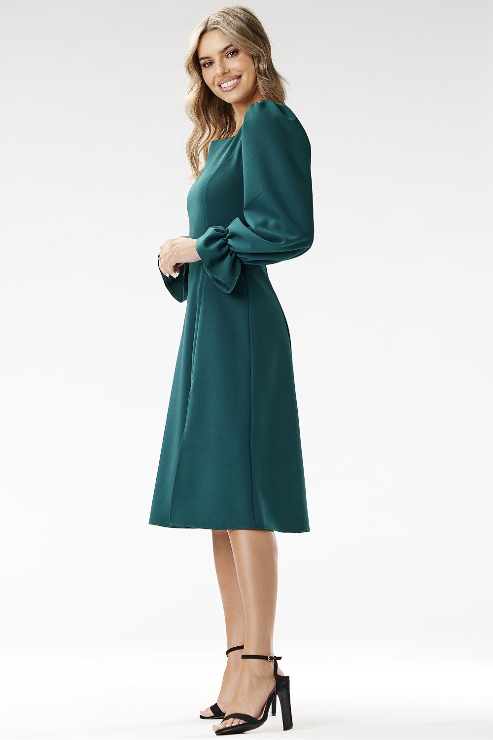  Společenské šaty  model 204268 awama 