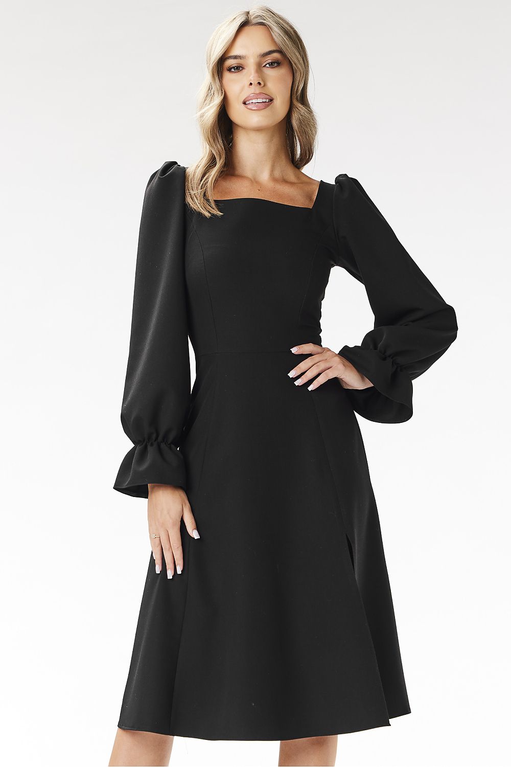  Společenské šaty  model 204269 awama 