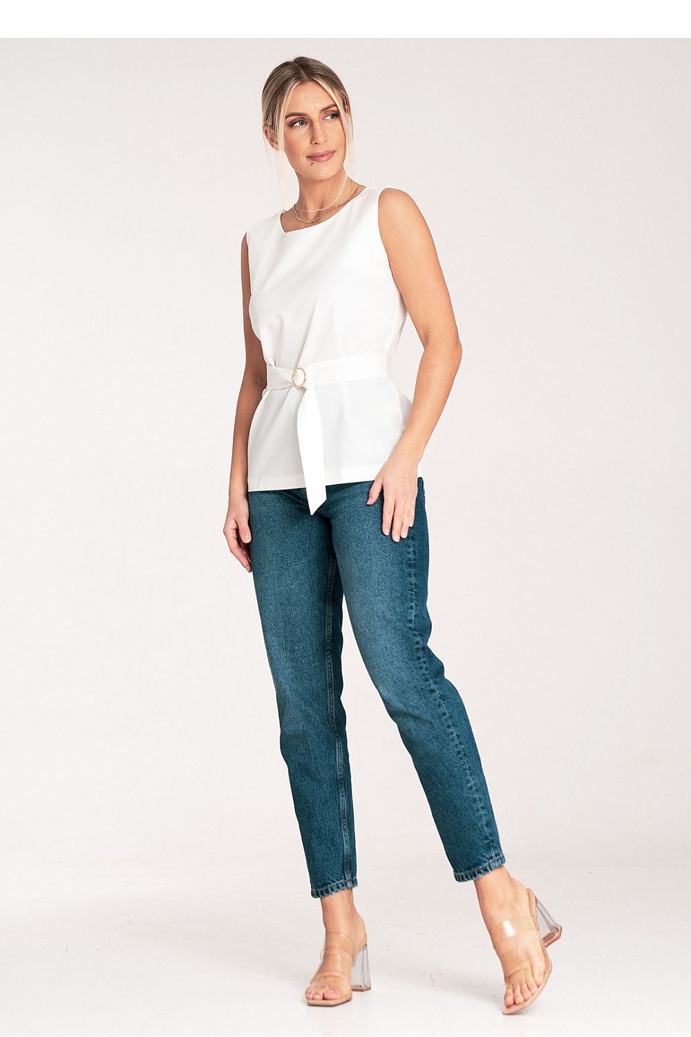  Halenka  model 204321 Figl 