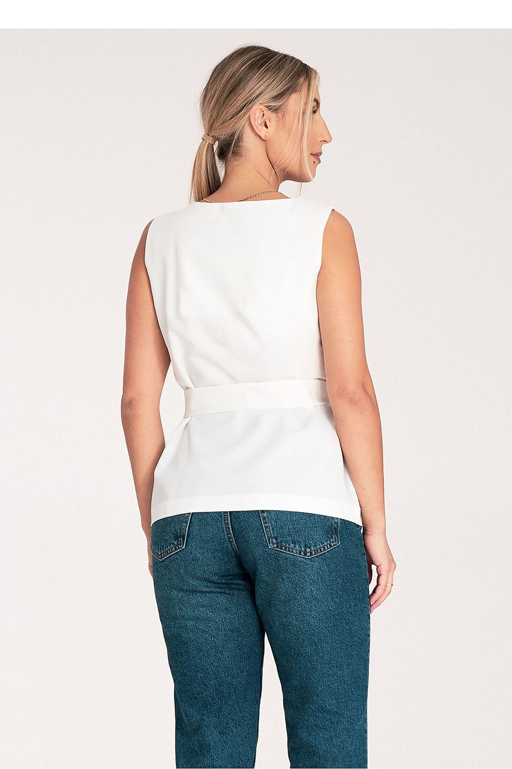 Halenka  model 204321 Figl 