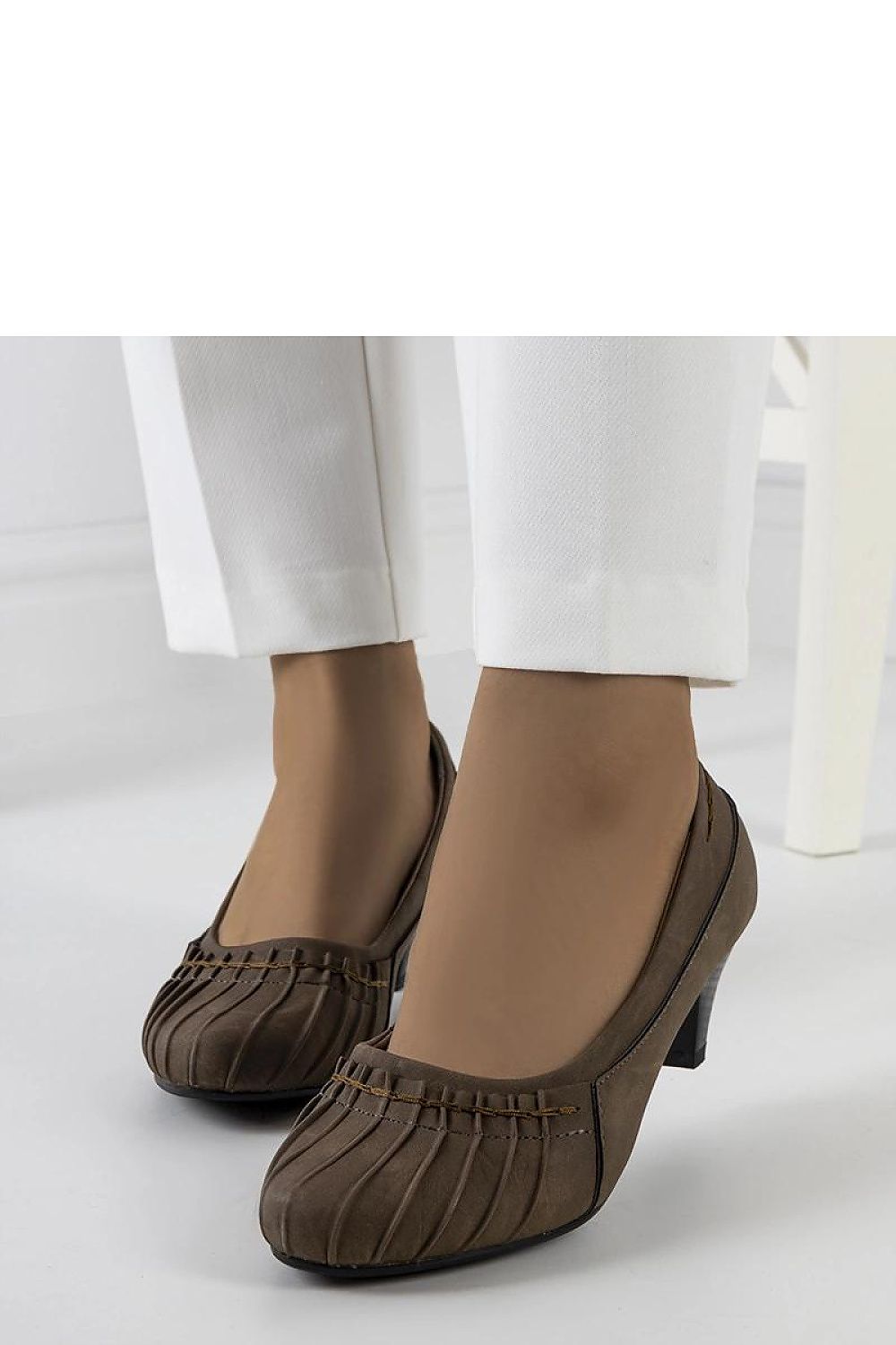  Lodičky na podpatku  model 208028 Solea 
