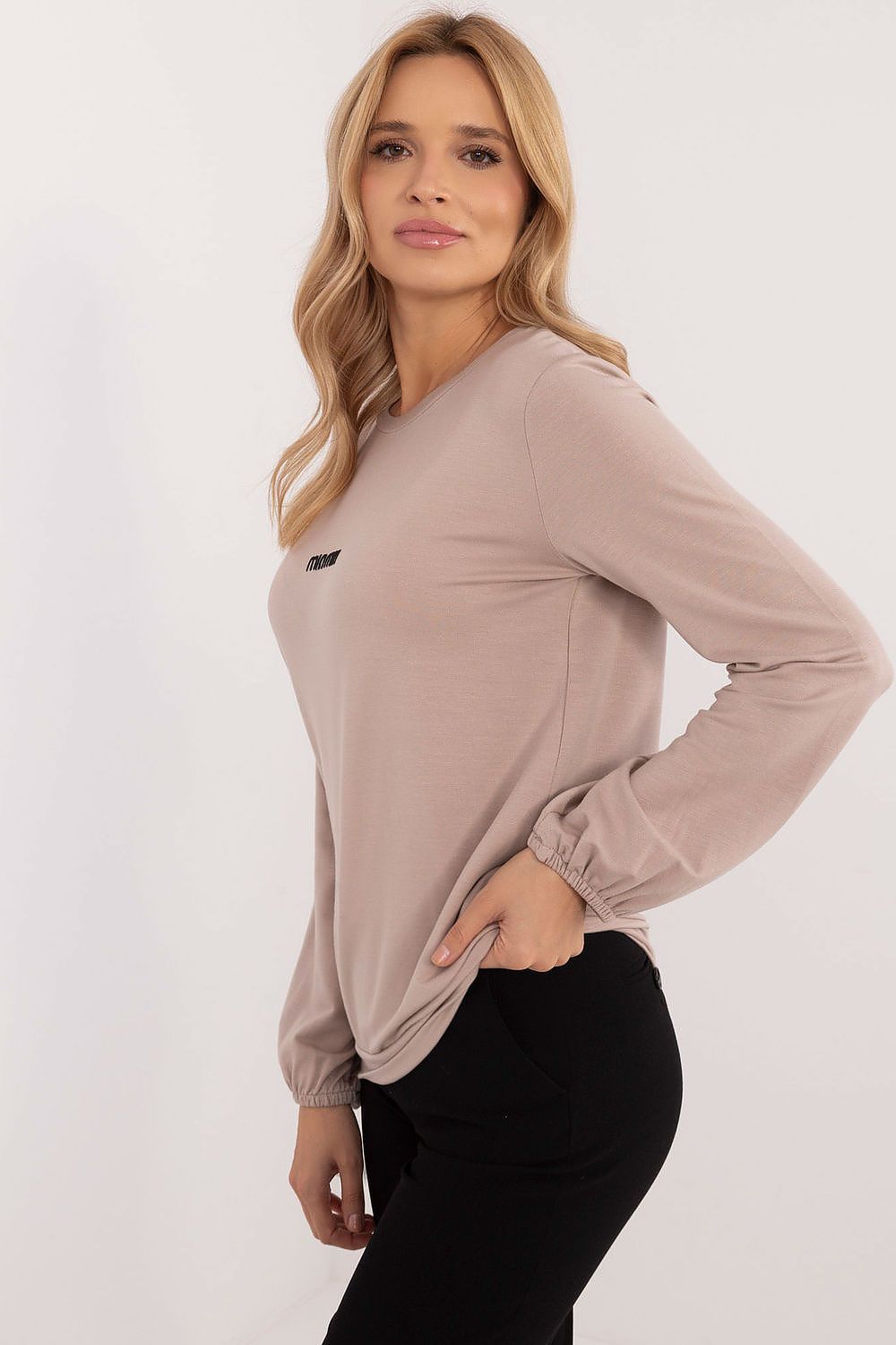  Halenka  model 208240 Relevance 