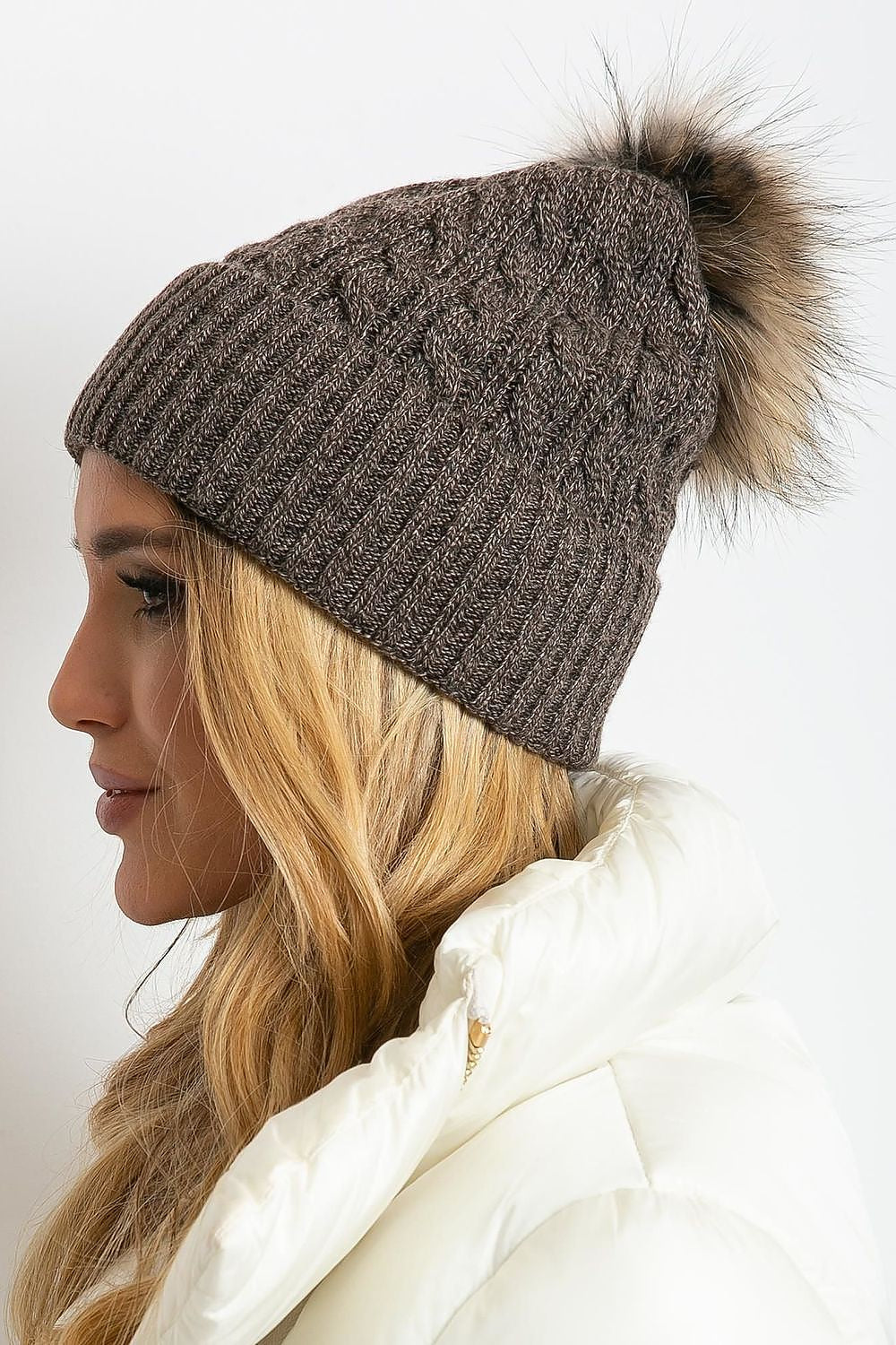  Čepice  model 208259 AT 