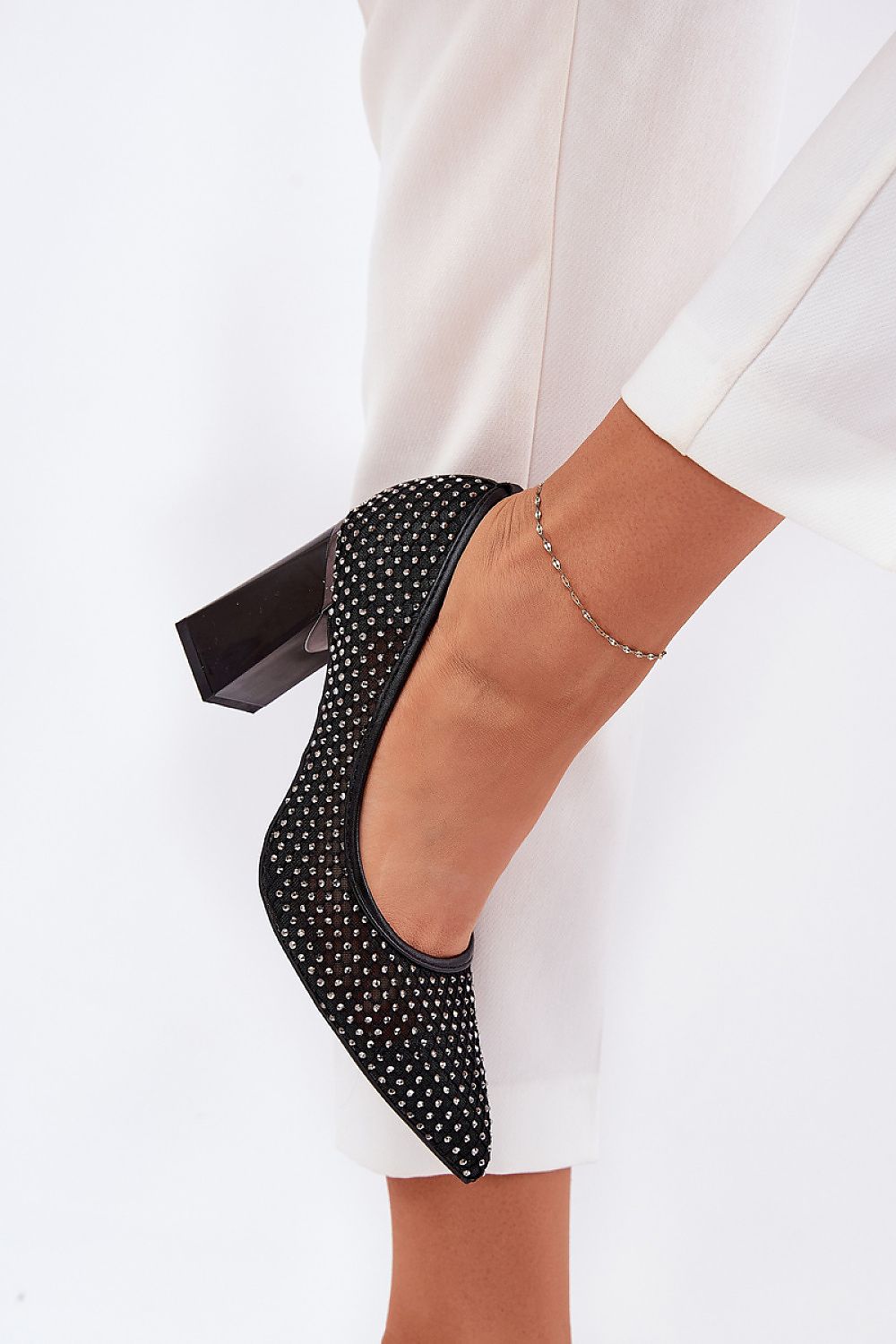  Lodičky na sloupku model 209779 Step in style 