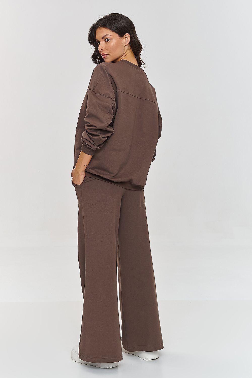  Sada model 209744 Makadamia 