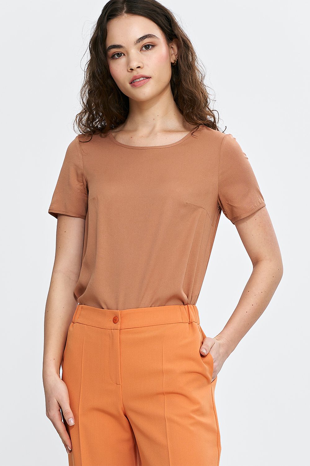  Halenka  model 210089 Nife 