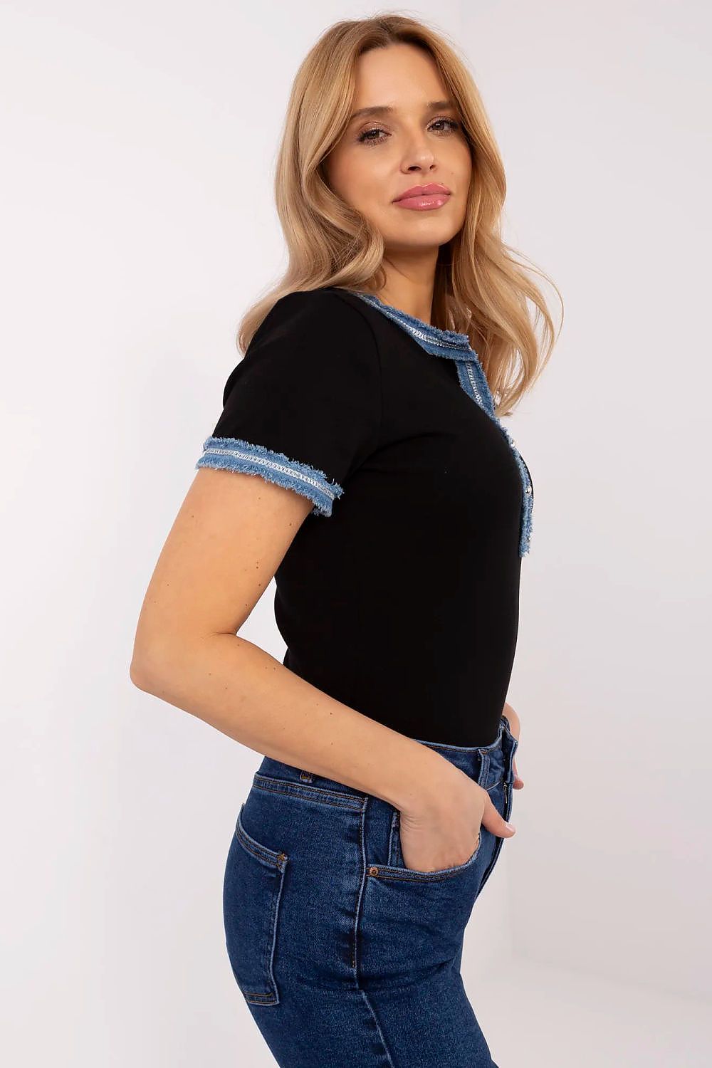  Halenka  model 210128 NM 