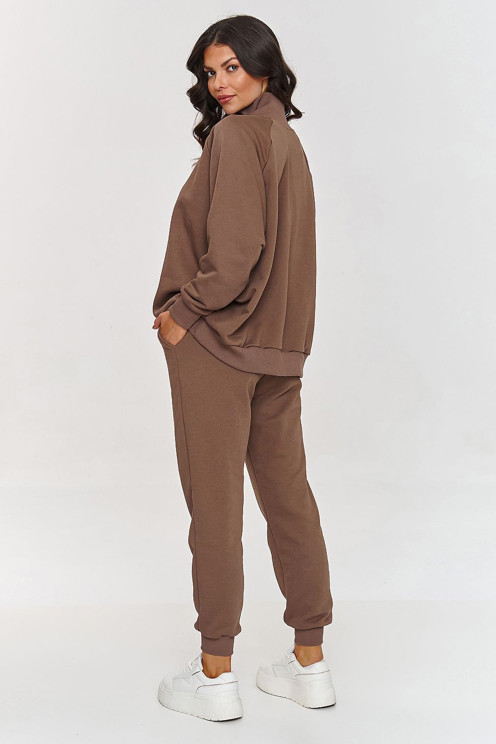  Sada model 209755 Makadamia 