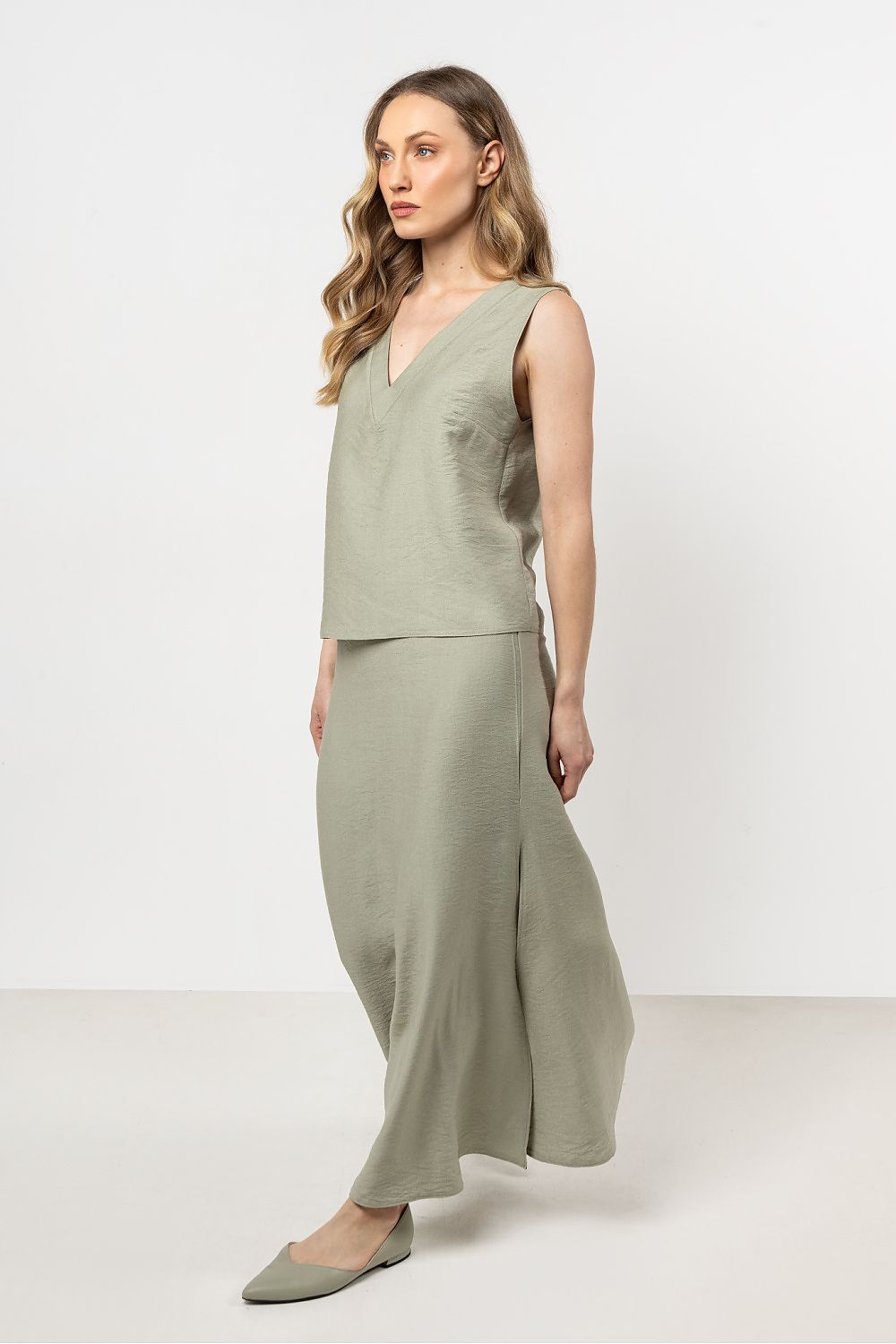  Halenka  model 212204 awama 