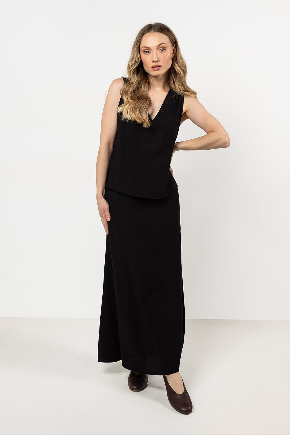  Sukně dlouhá  model 212209 awama 