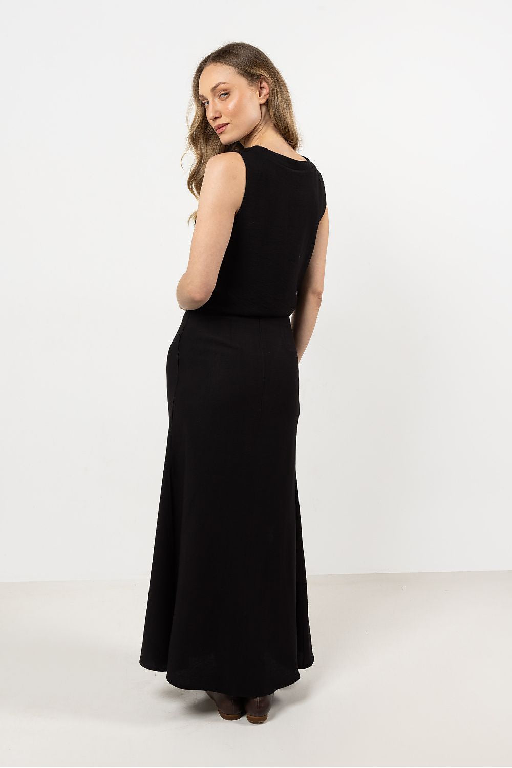  Sukně dlouhá  model 212209 awama 