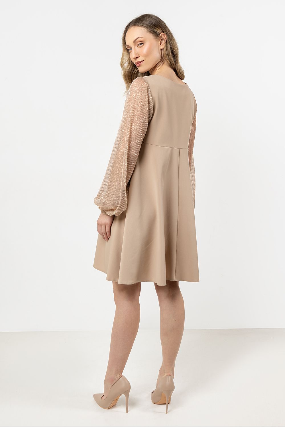  Večerní šaty model 212225 awama 