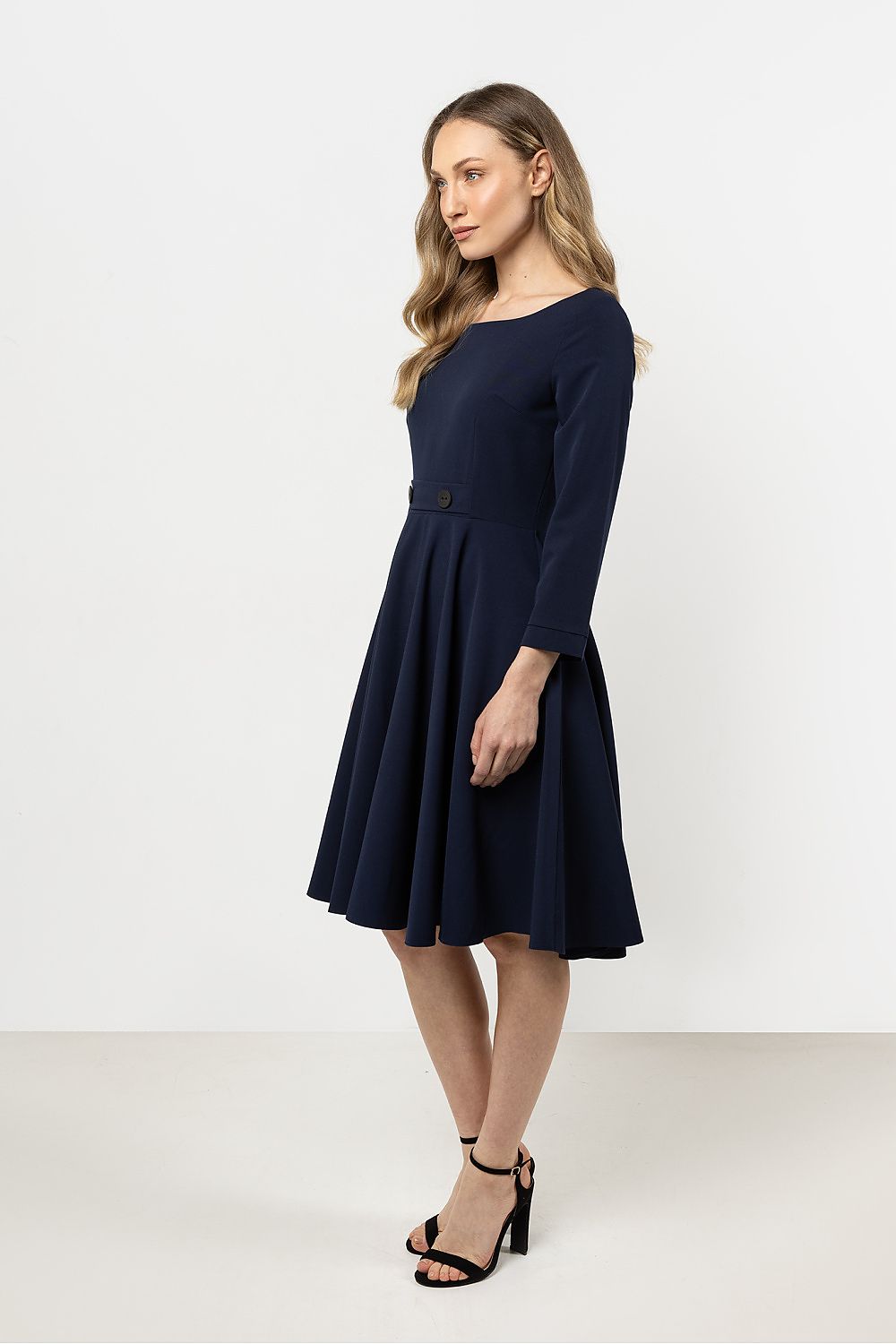  Denní šaty model 212238 awama 
