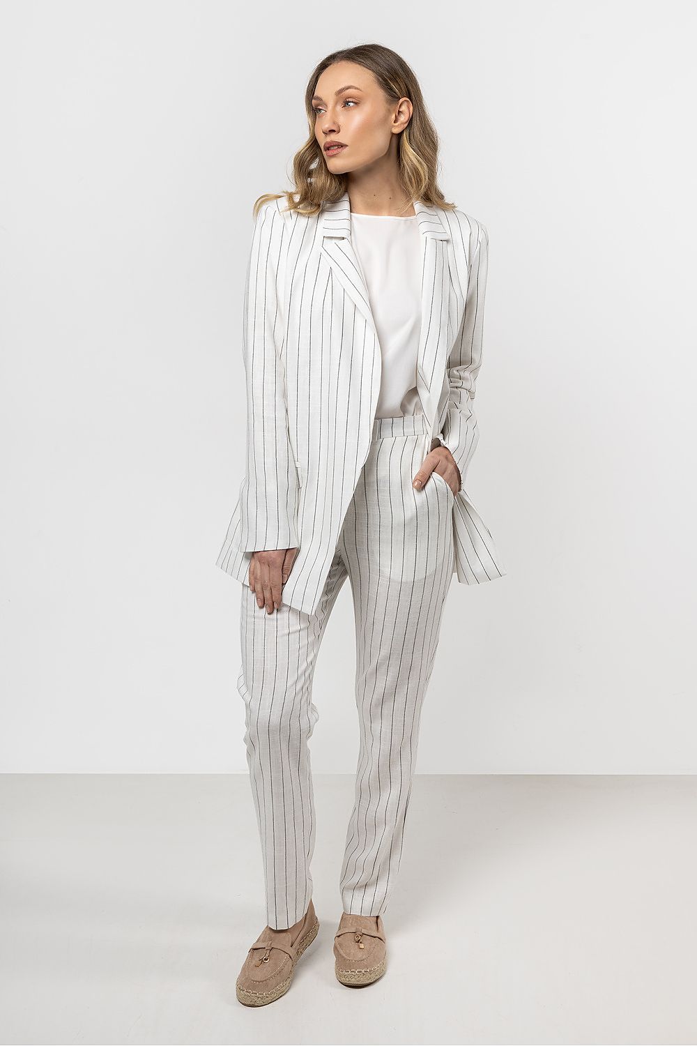  Dámské kalhoty  model 212251 awama 
