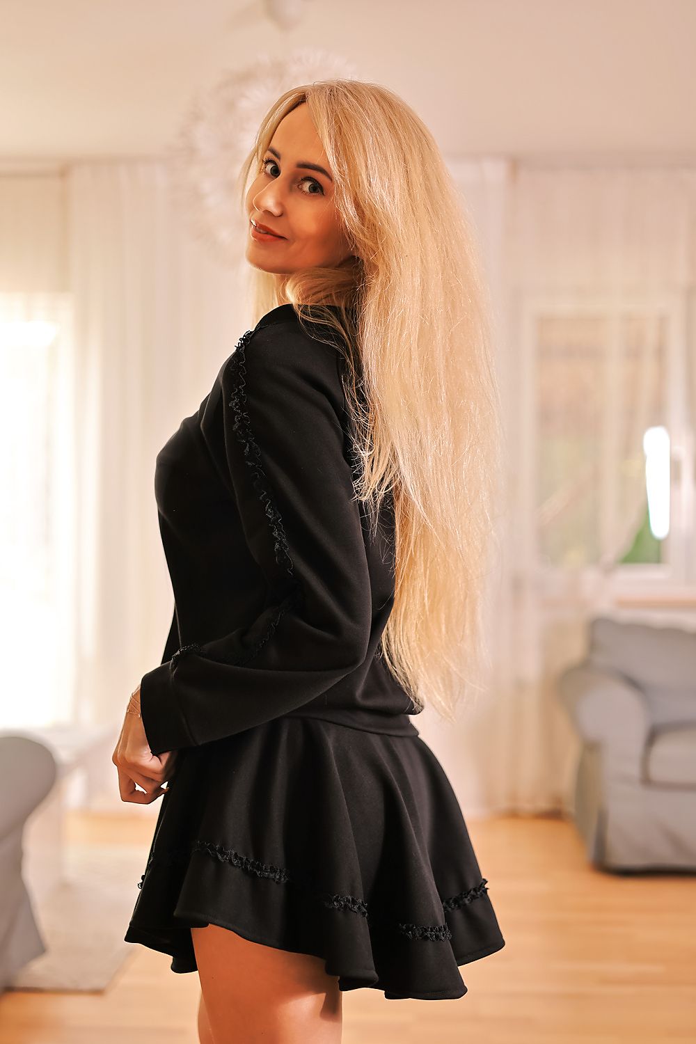  Kraťasy s sukňovou dolní částí model 214272 Mirale 