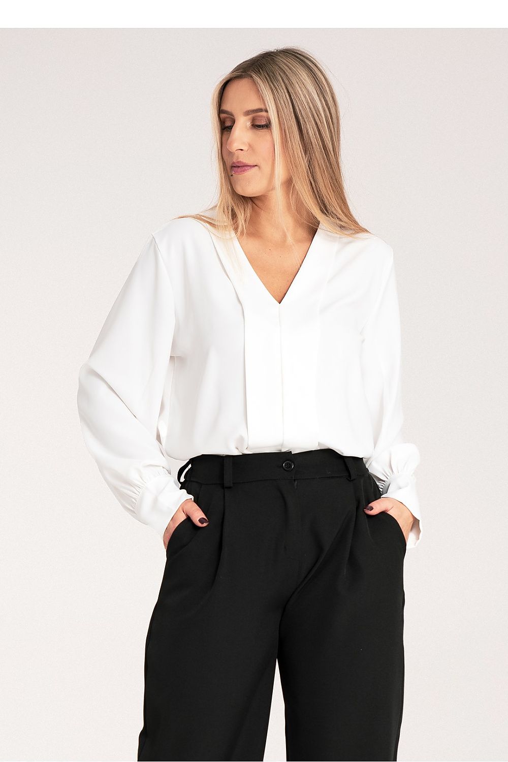  Halenka  model 214924 Figl 