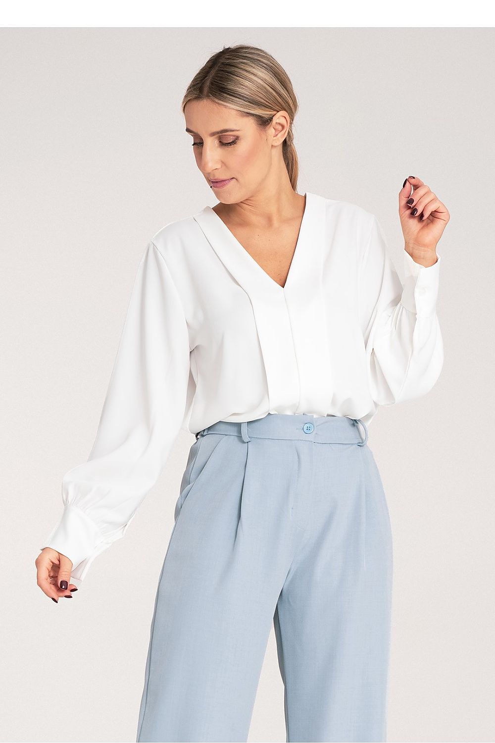  Halenka  model 214924 Figl 