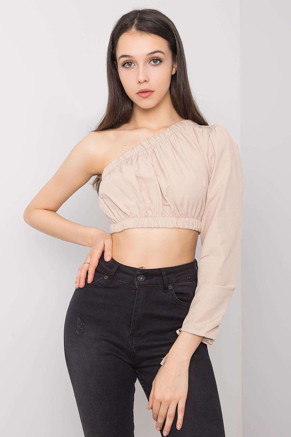  Halenka  model 215372 Rue Paris 