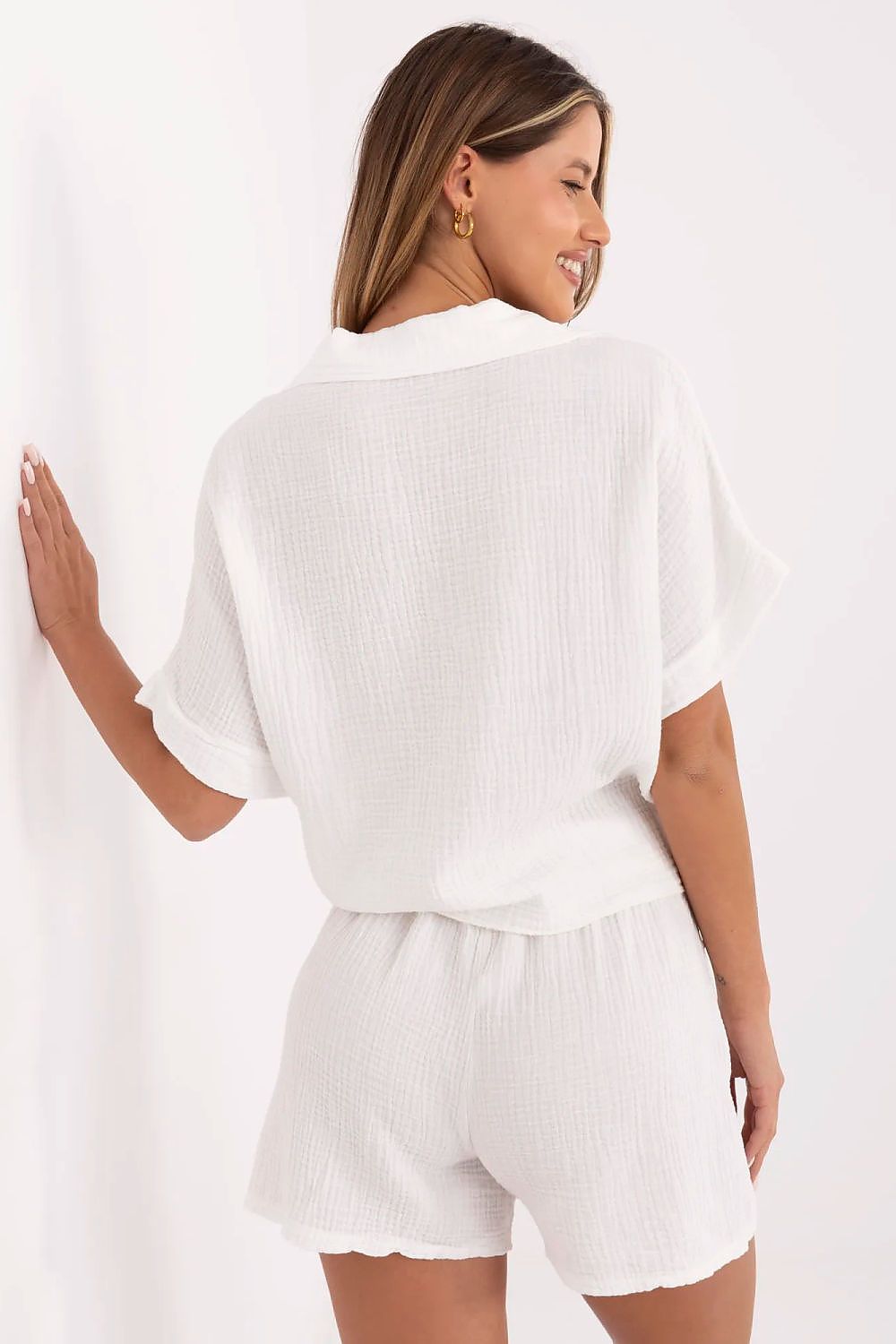  Kraťasy  model 215932 Italy Moda 