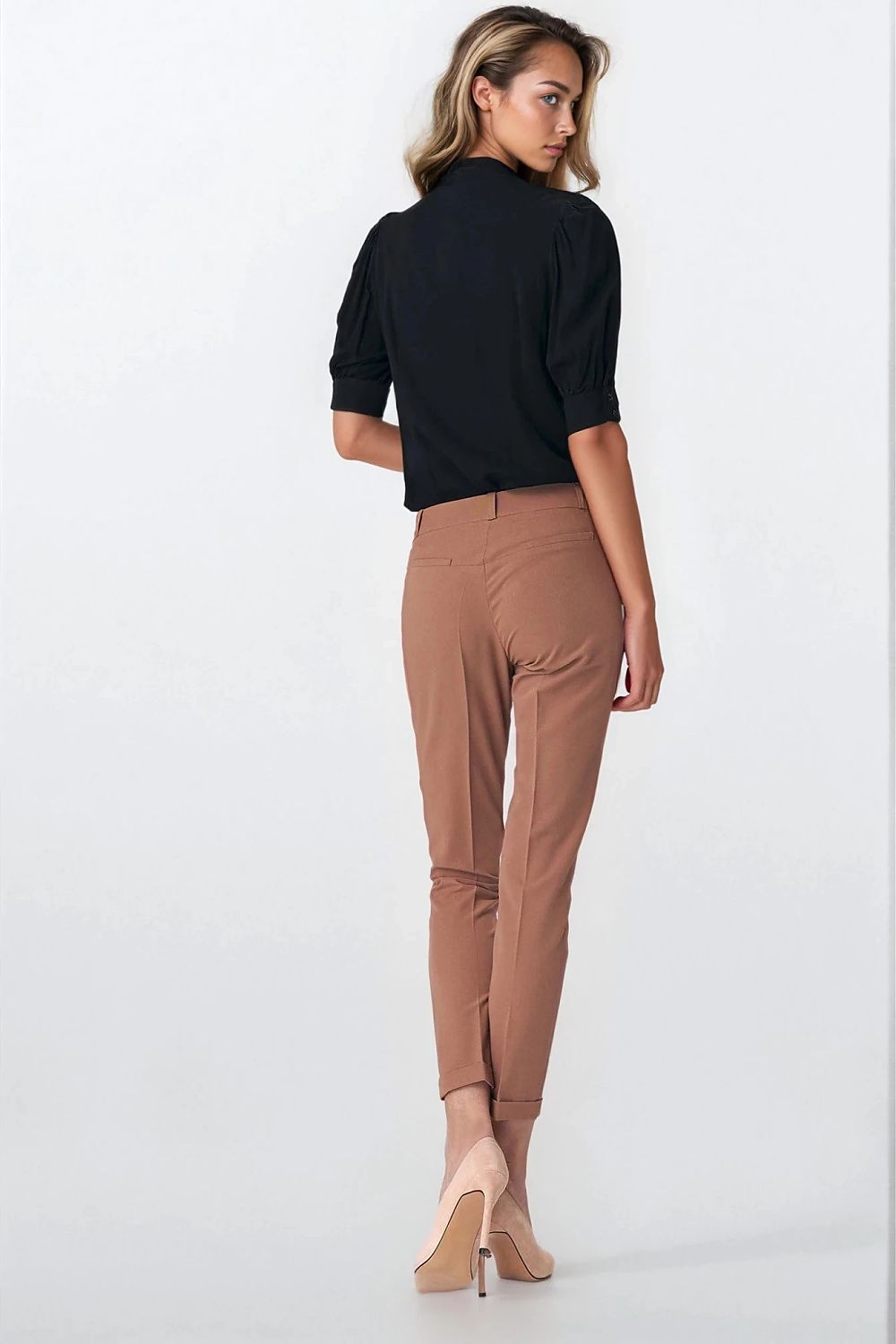  Halenka  model 216911 Nife 