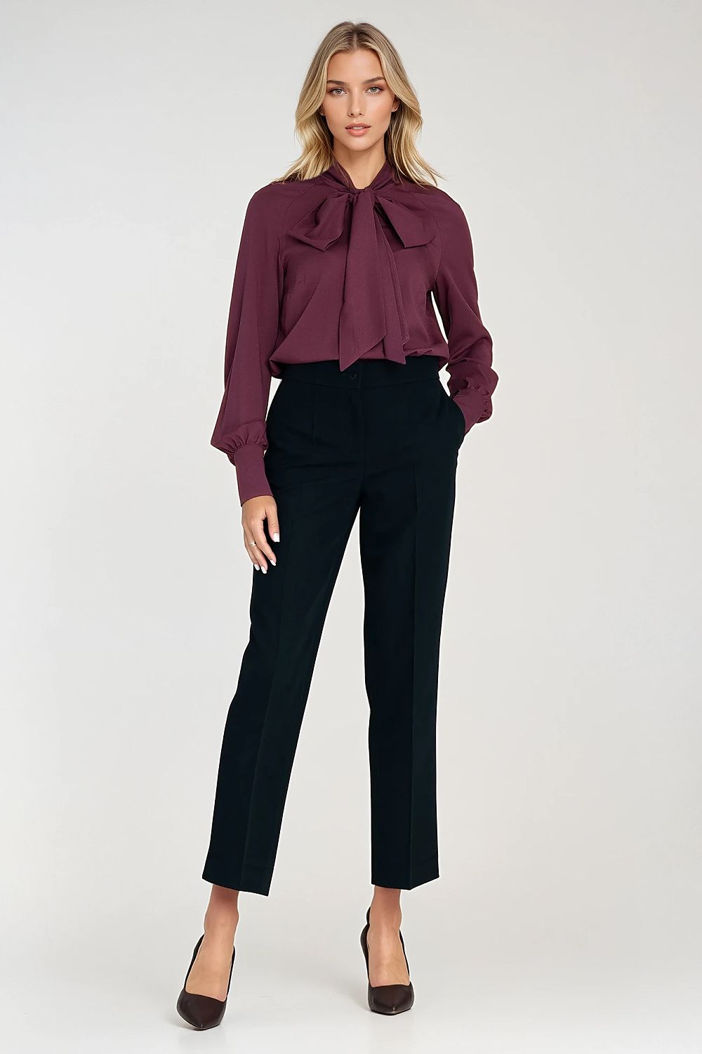  Halenka  model 217578 Nife 
