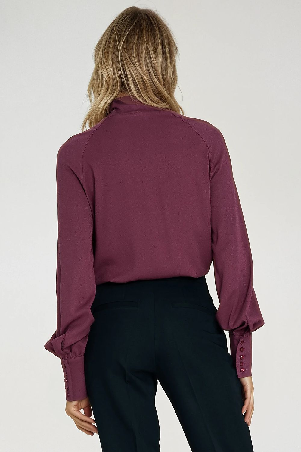  Halenka  model 217578 Nife 