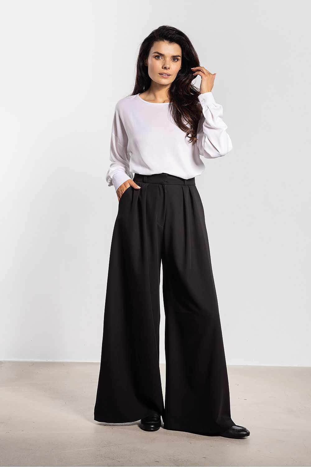  Dámské kalhoty  model 218989 awama 