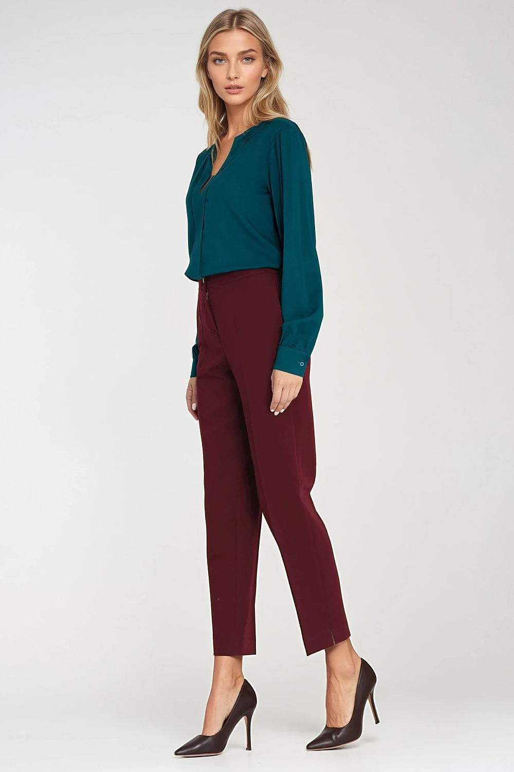  Halenka  model 219774 Nife 