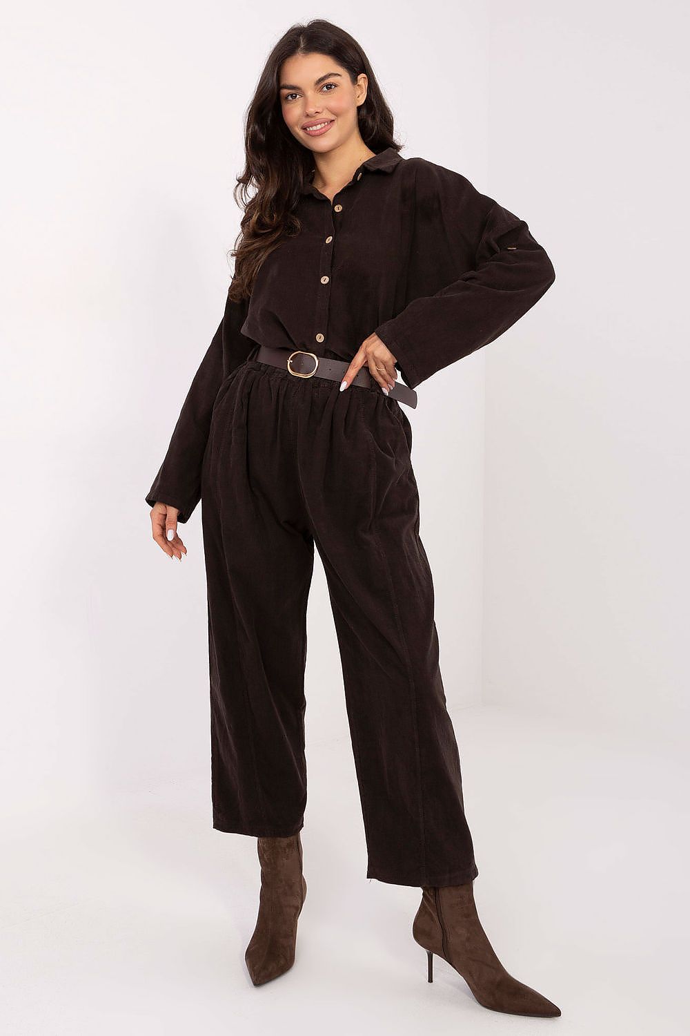  Kordové kalhoty model 220816 Italy Moda 