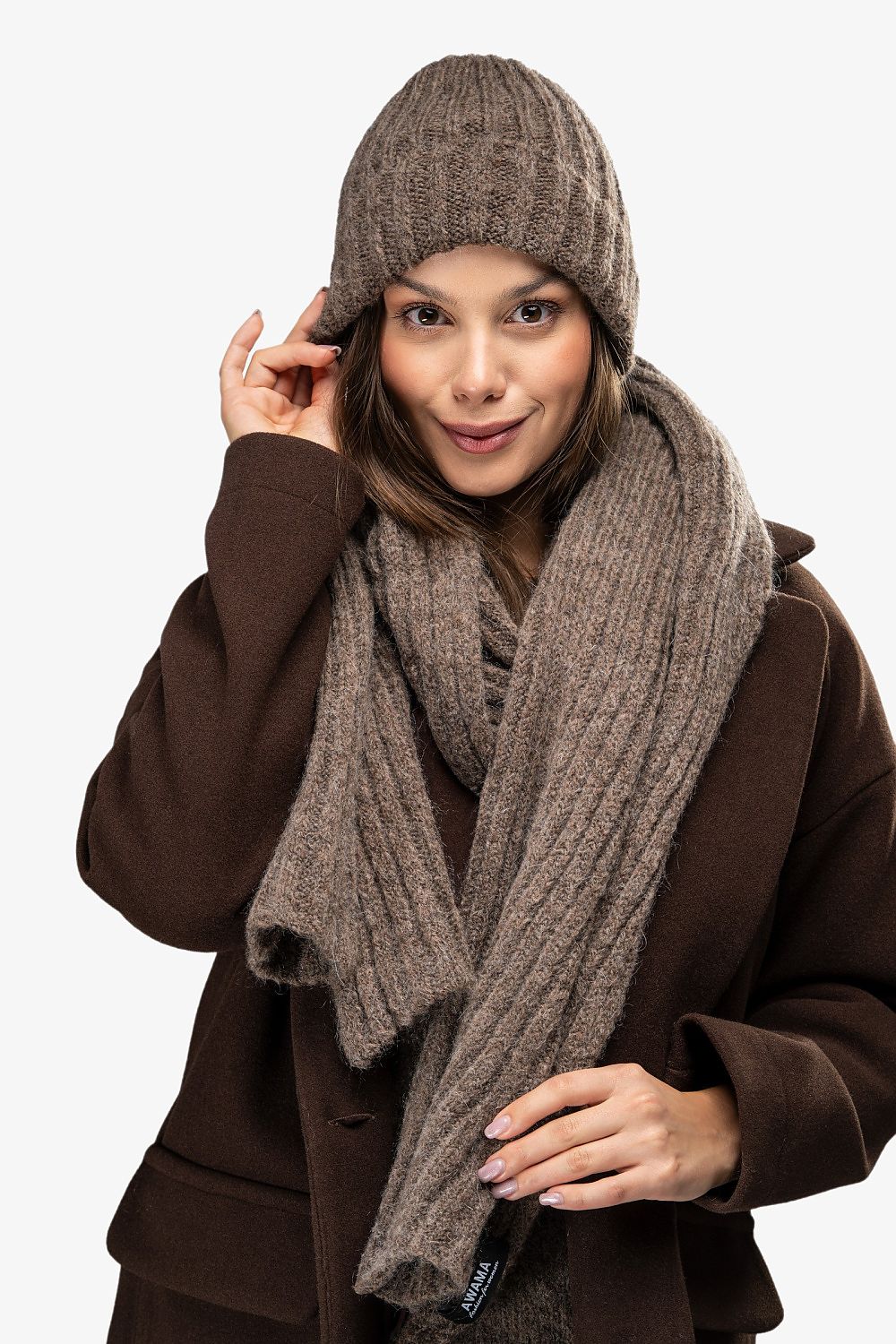  Čepice  model 220840 awama 