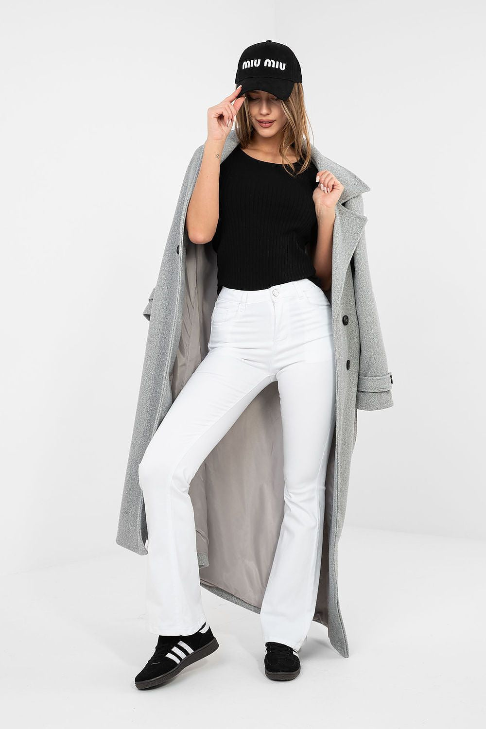  Halenka  model 224604 Rue Paris 