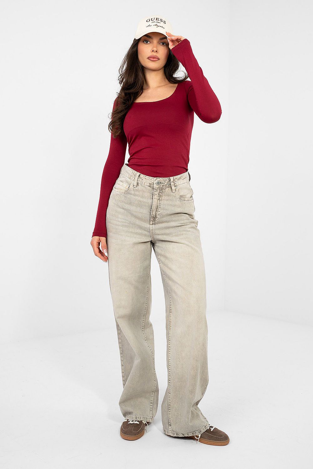 Halenka  model 224773 Rue Paris 