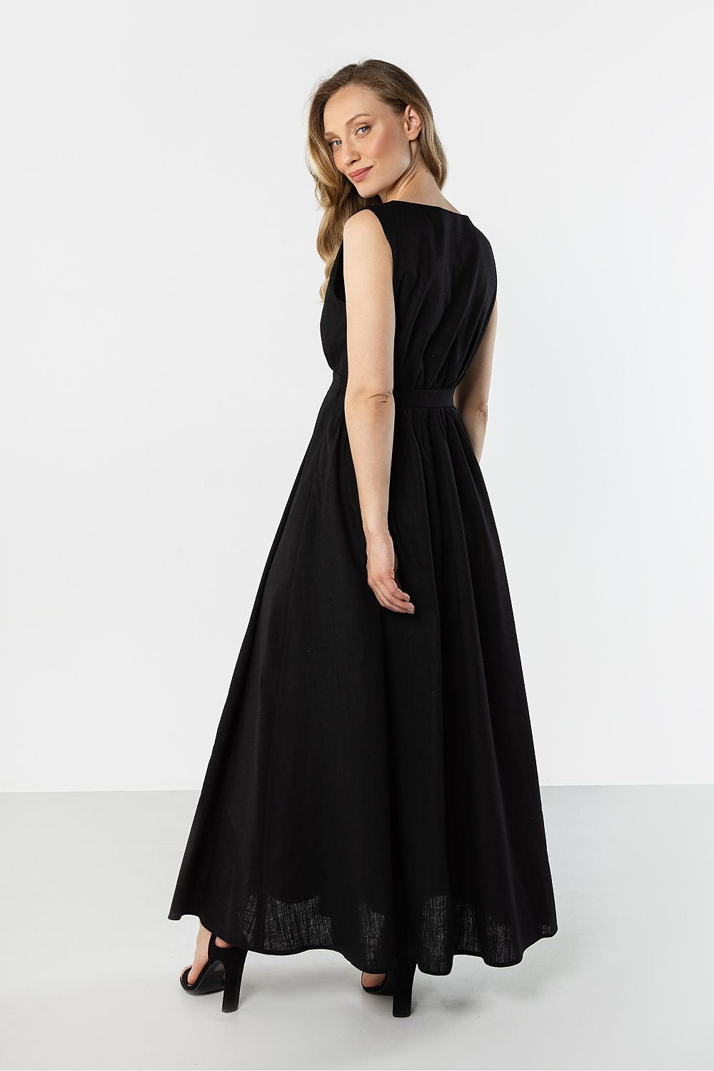  Denní šaty model 225304 awama 