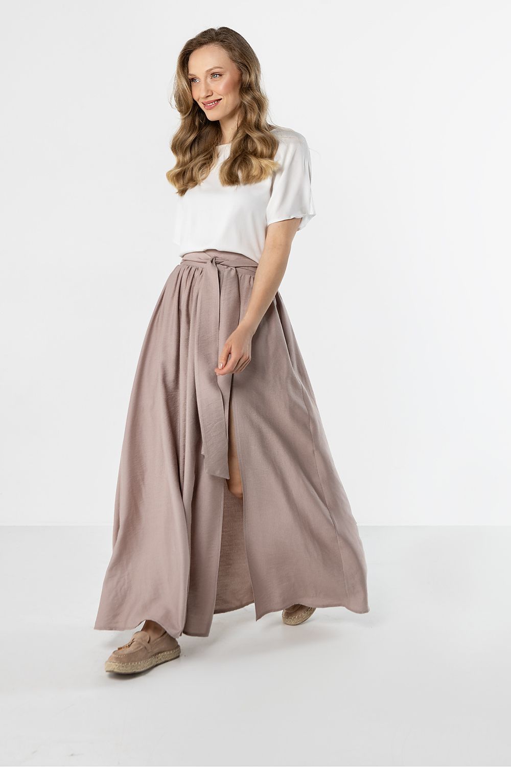  Sukně dlouhá  model 225333 awama 