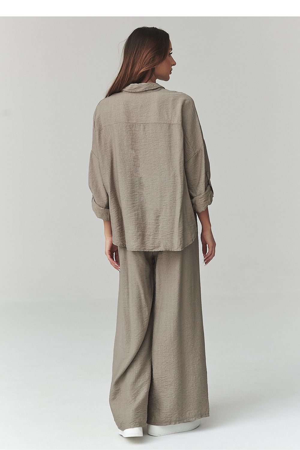  Sada model 225685 Makadamia 