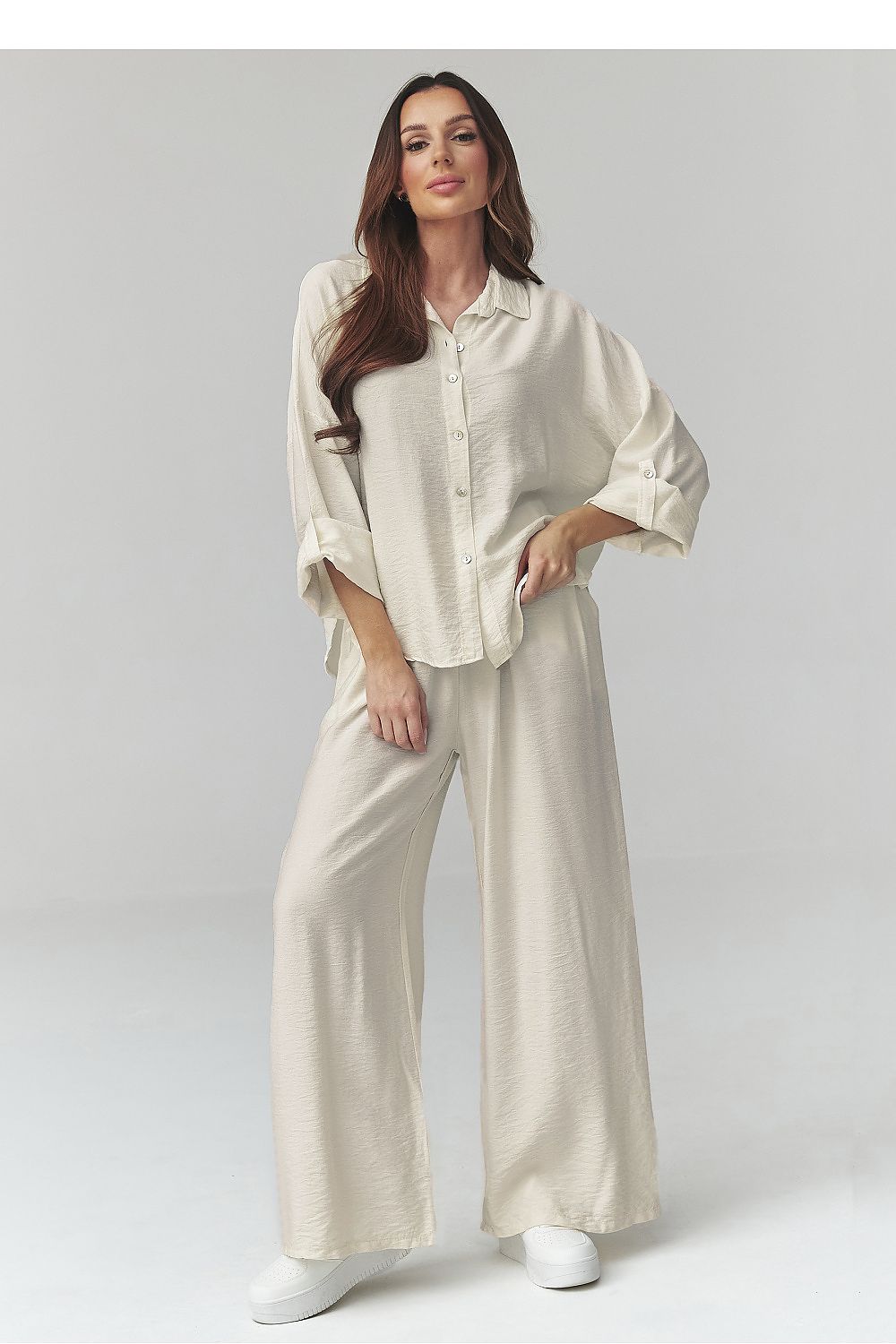  Sada model 225687 Makadamia 