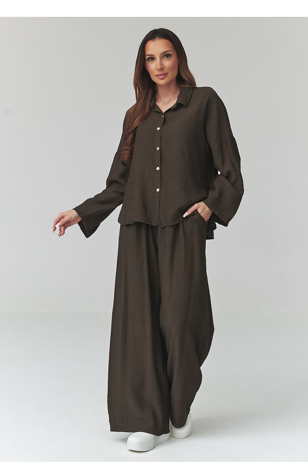  Sada model 225688 Makadamia 