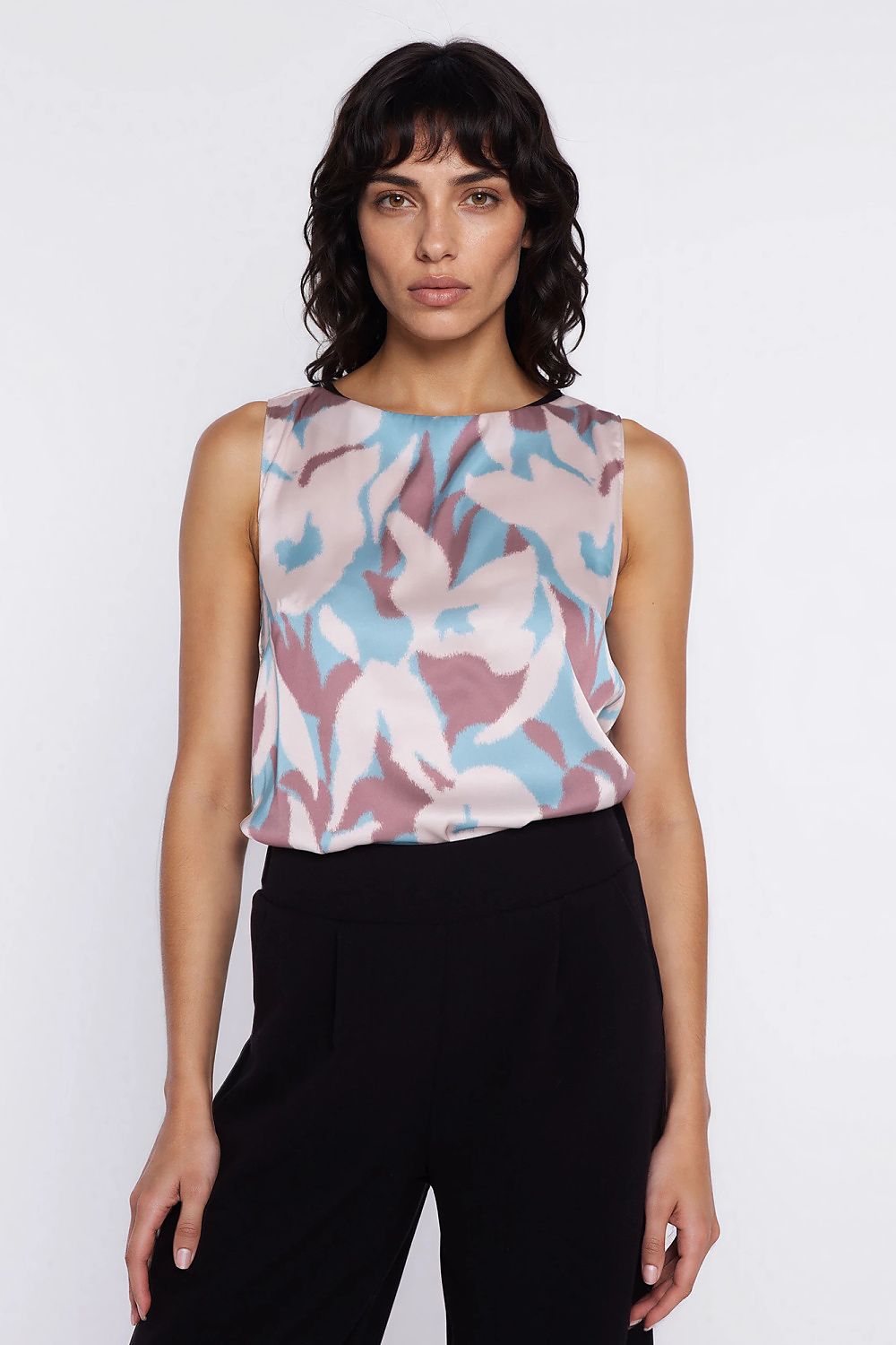  Halenka  model 225828 Nife 